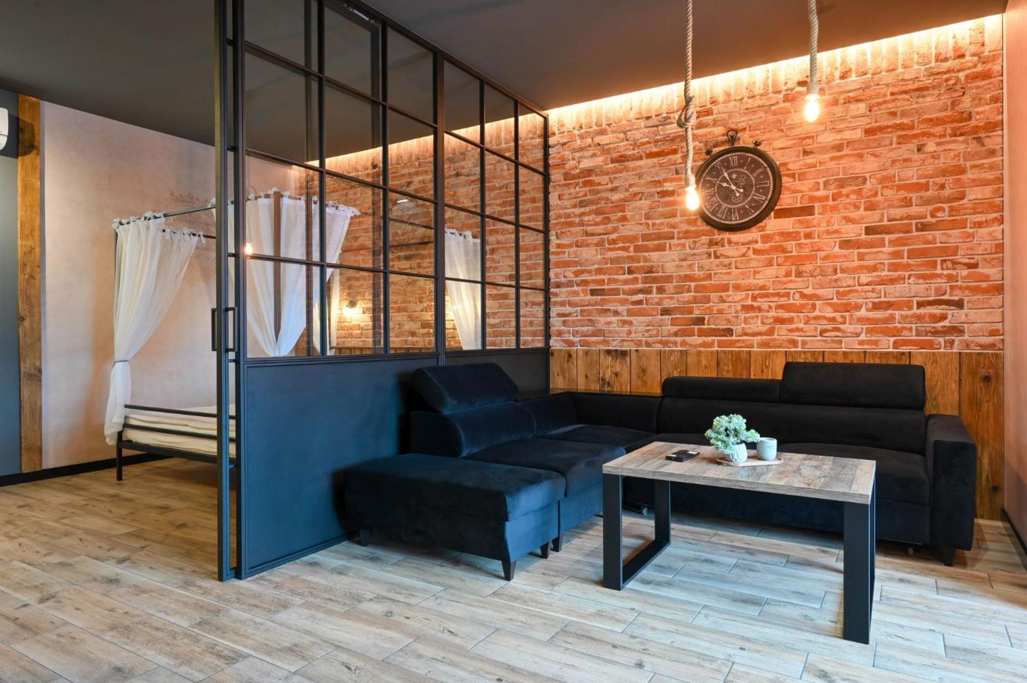 Aparthotel Mamma Mia - Oświęcim Extérieur photo