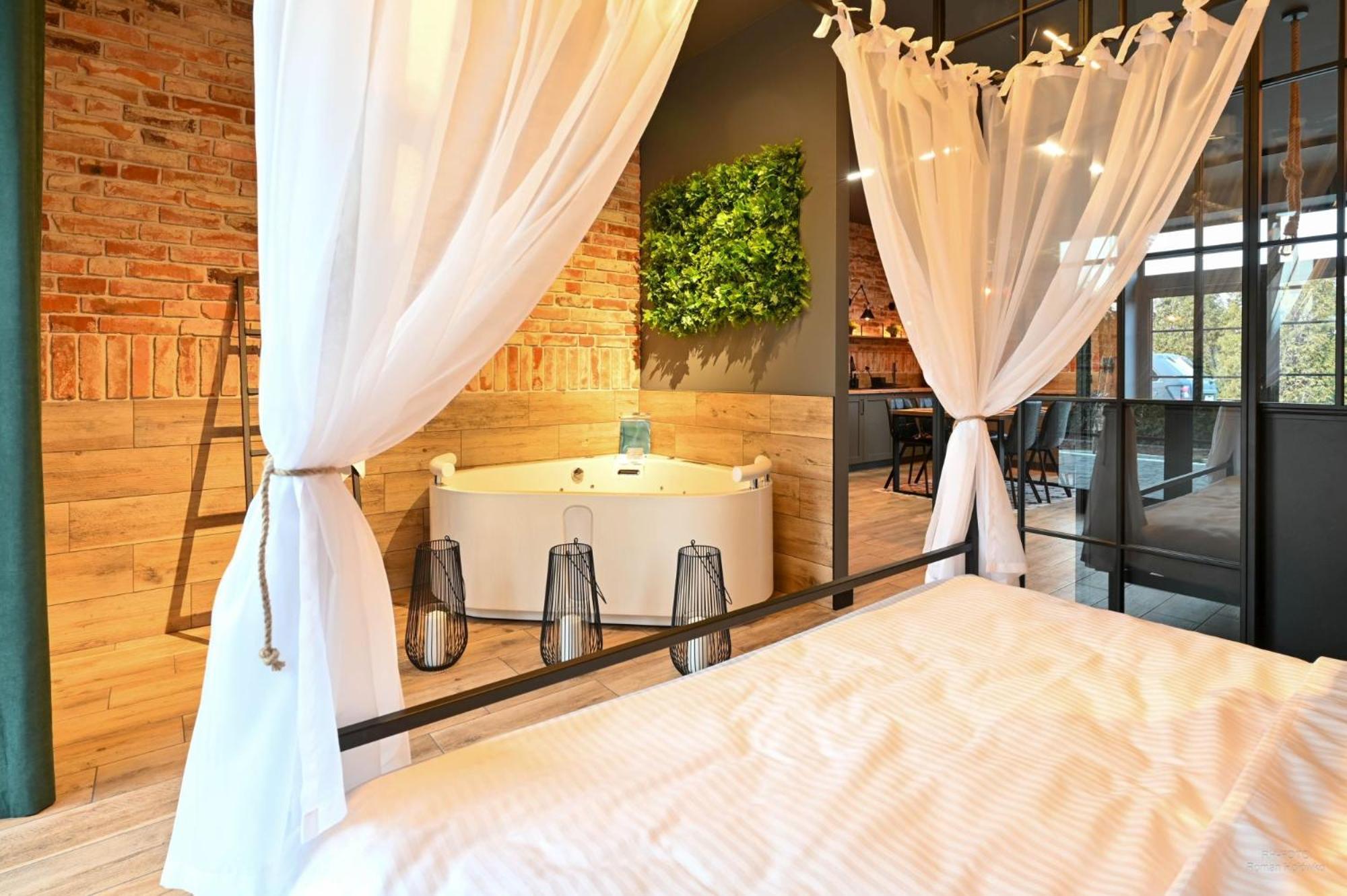 Aparthotel Mamma Mia - Oświęcim Extérieur photo